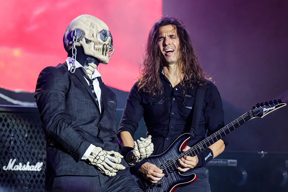 Happy Birthday Kiko Loureiro! 1425