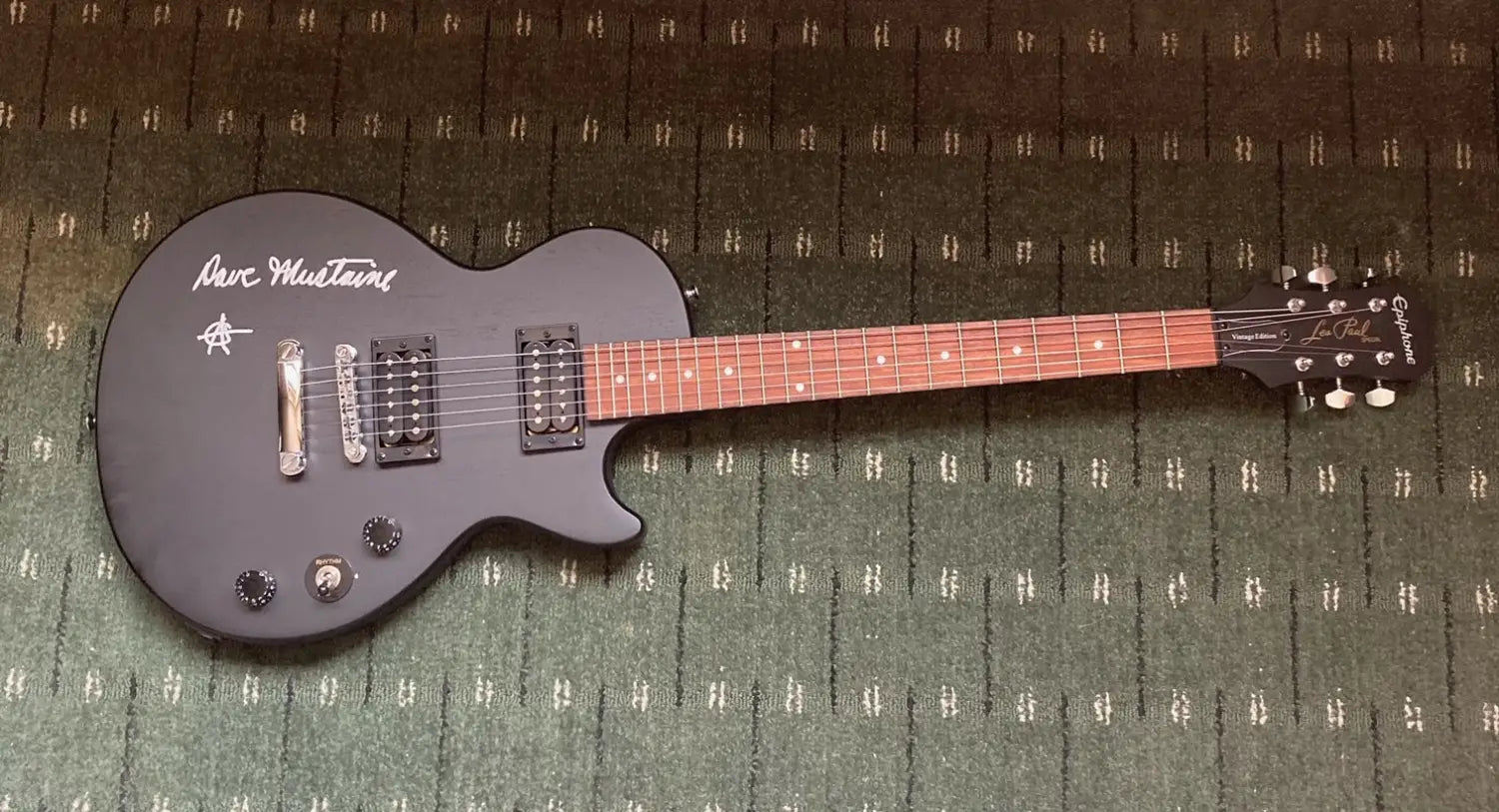 Dave Mustaine Signed Epiphone Les Paul Guitar